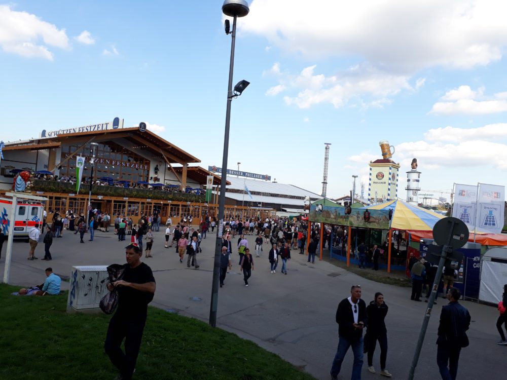 Oktoberfest-Bayern-Wolfsburg