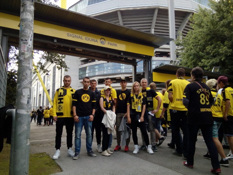 www.futbalovysen.sk